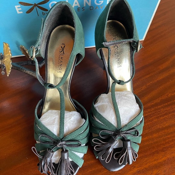 EXCHANGE By Charles David. Size 6.5 - Picture 4 of 5